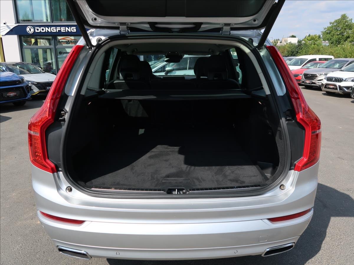 Volvo XC90 SUV 2,0 l 173 kw