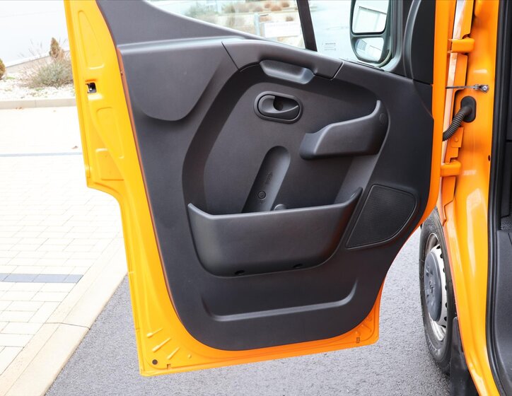 Opel Movano Valník 2,3 l 110 kw