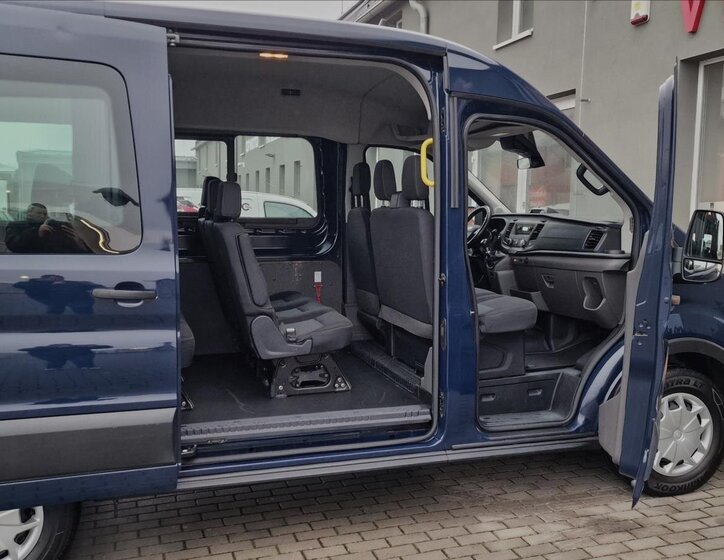 Ford Transit Kombi 2,0 l 96 kw