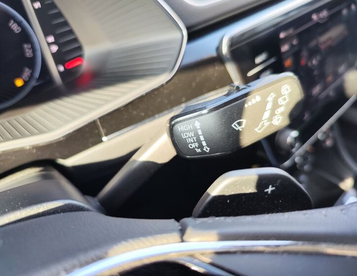 Škoda Superb Kombi 1,5 l 110 kw