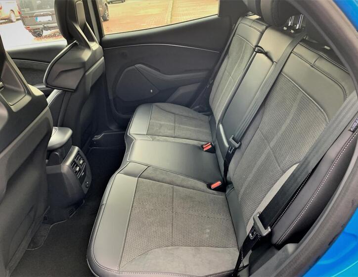 Ford Mustang Mach-E 10