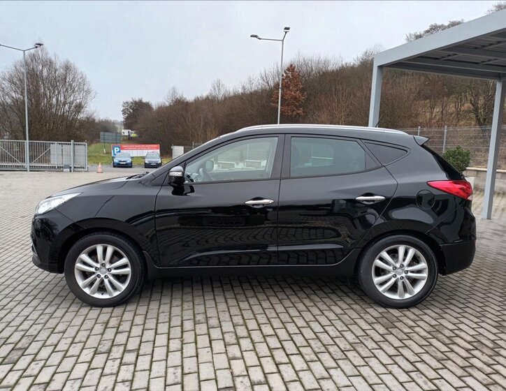 Hyundai ix35 SUV / Terénní 2,0 l 100 kw
