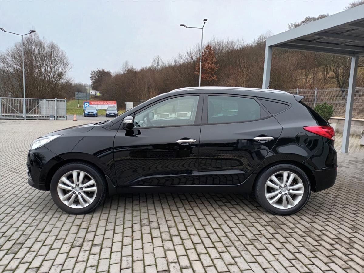 Hyundai ix35 SUV / Terénní 2,0 l 100 kw