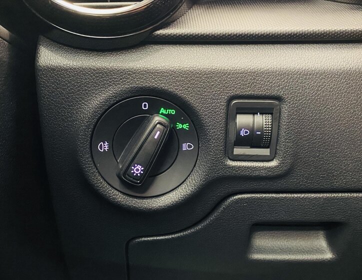 Škoda Fabia Hatchback 999,0 70 kw