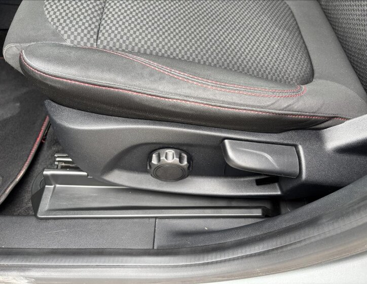 Ford Puma MPV 999,0 92 kw