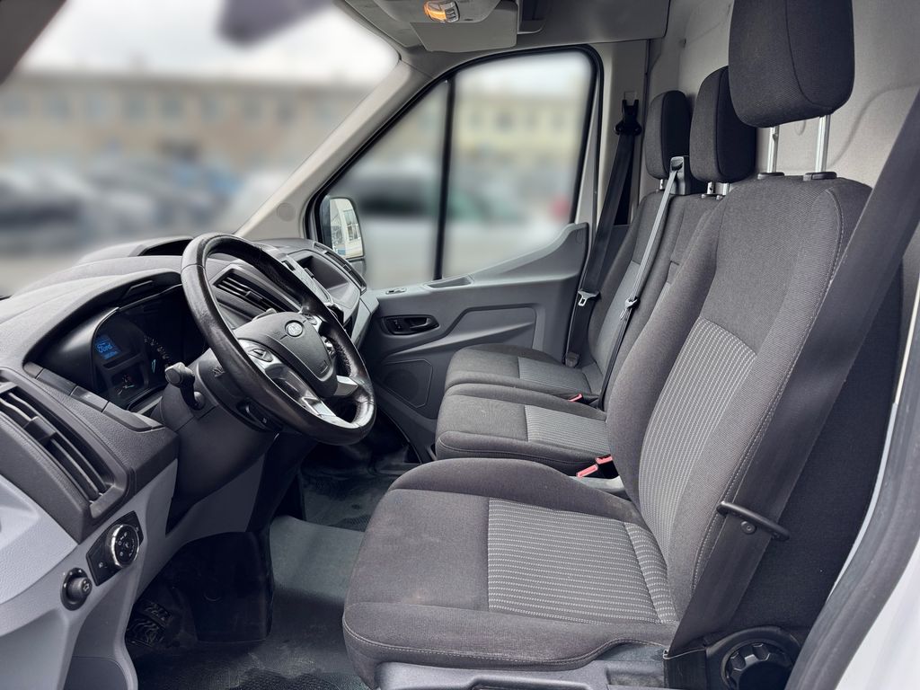 Ford Transit Skříň 2,0 l 96 kw