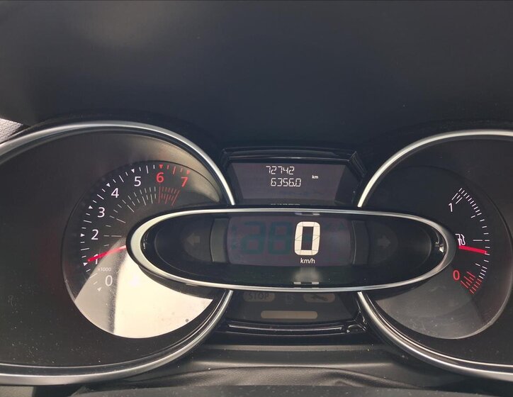 Renault Clio Hatchback 1,1 l 54 kw