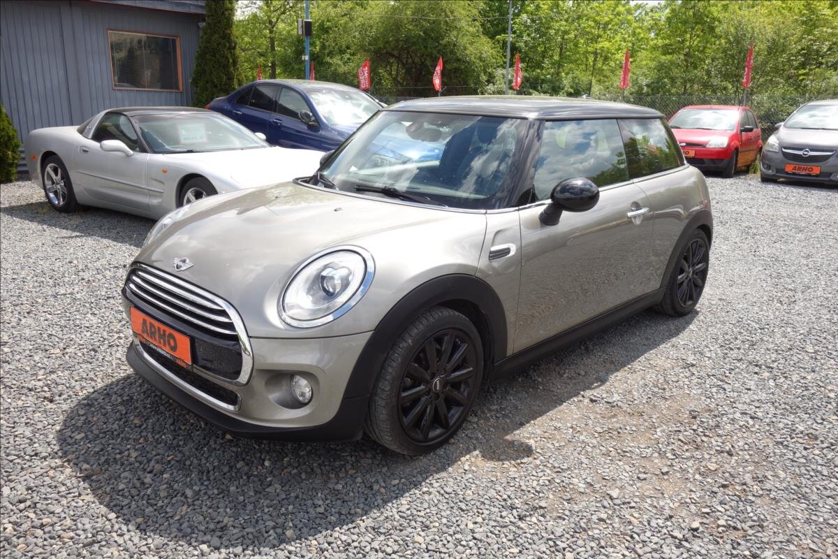 Mini Cooper Hatchback 1,5 l 100 kw