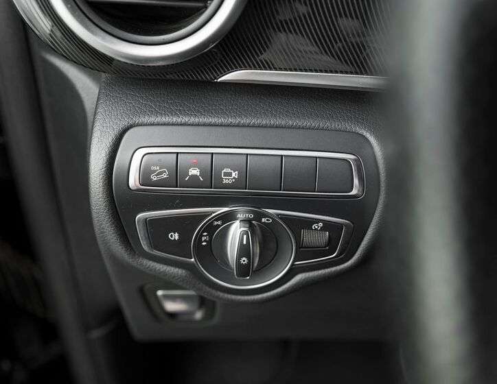 Mercedes-Benz Třídy V 14