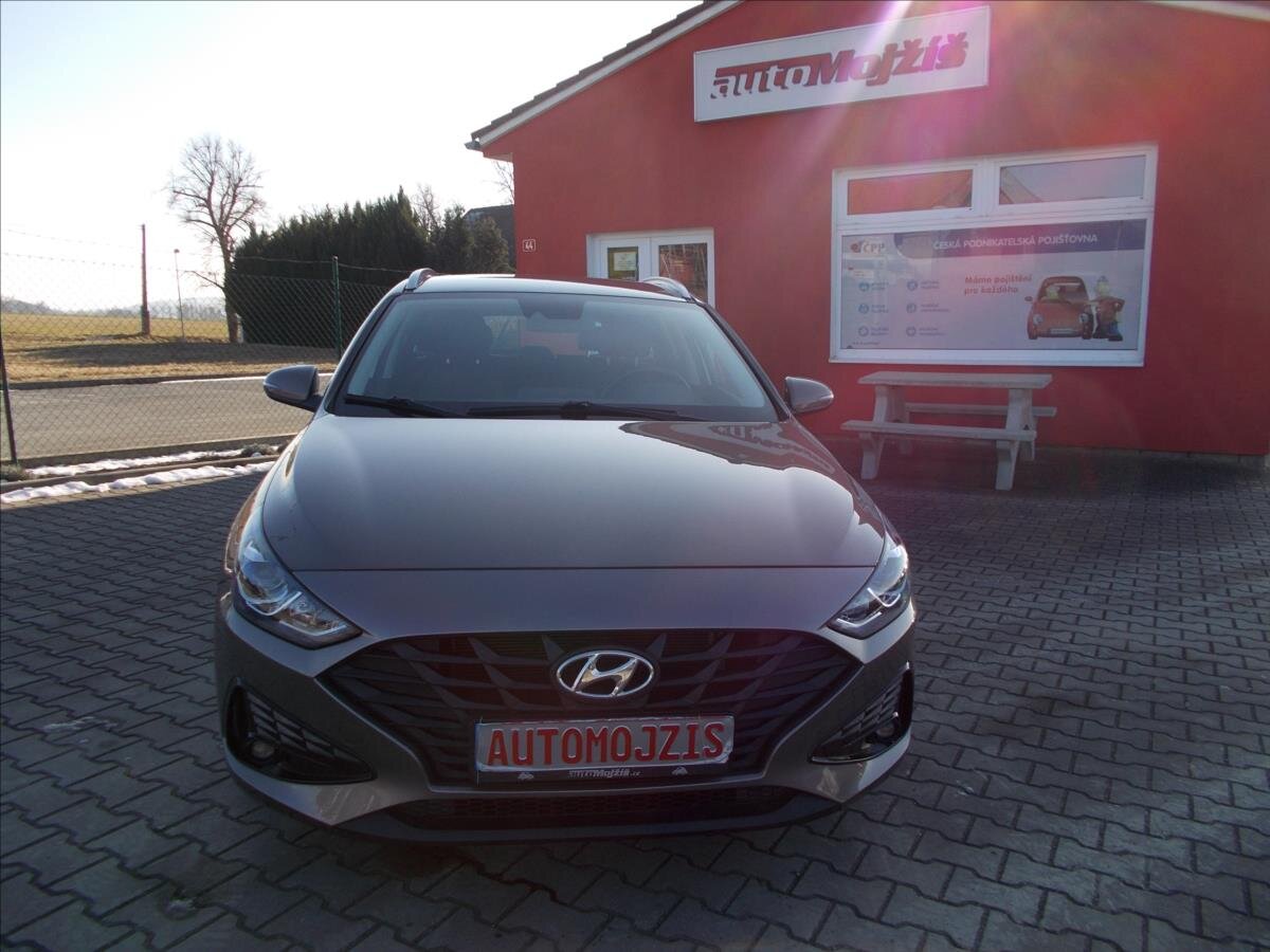 Hyundai i30 Kombi 998,0 88 kw
