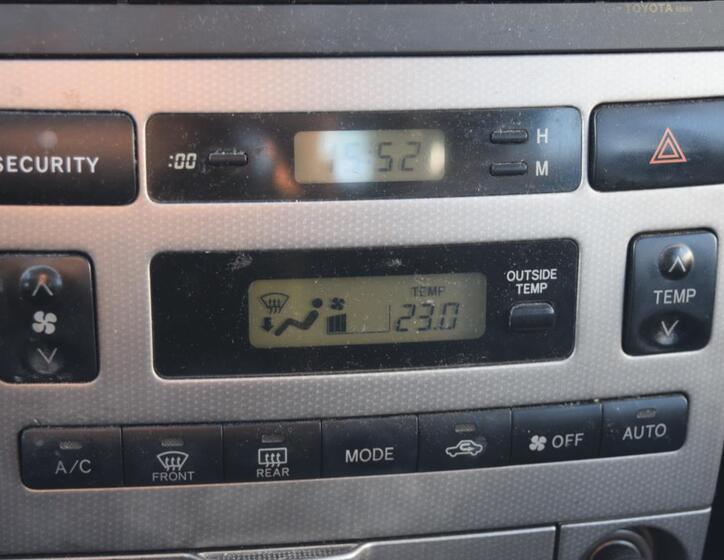 Toyota Corolla Verso 38