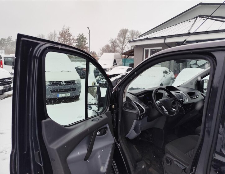 Ford Transit Custom VAN-Minibus 2,2 l 92 kw