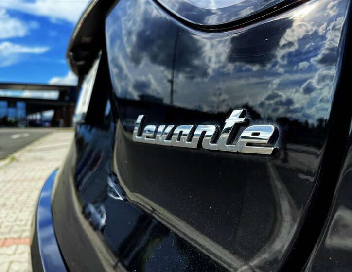 Maserati Levante SUV 3,0 l 257 kw