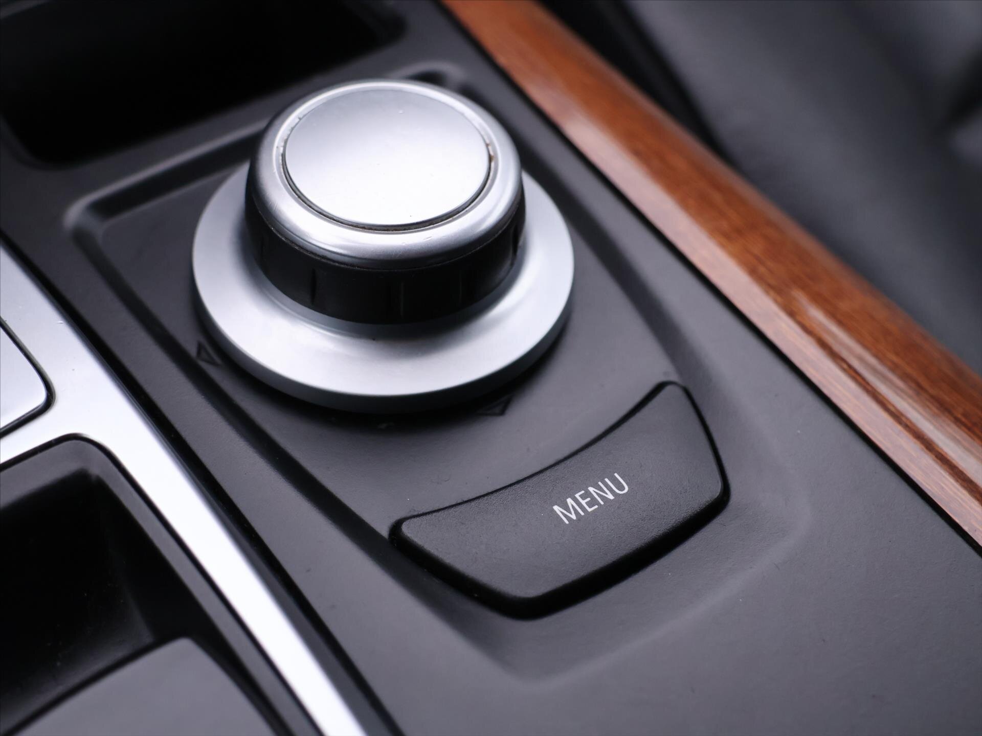 BMW X5 SUV 3,0 l 173 kw