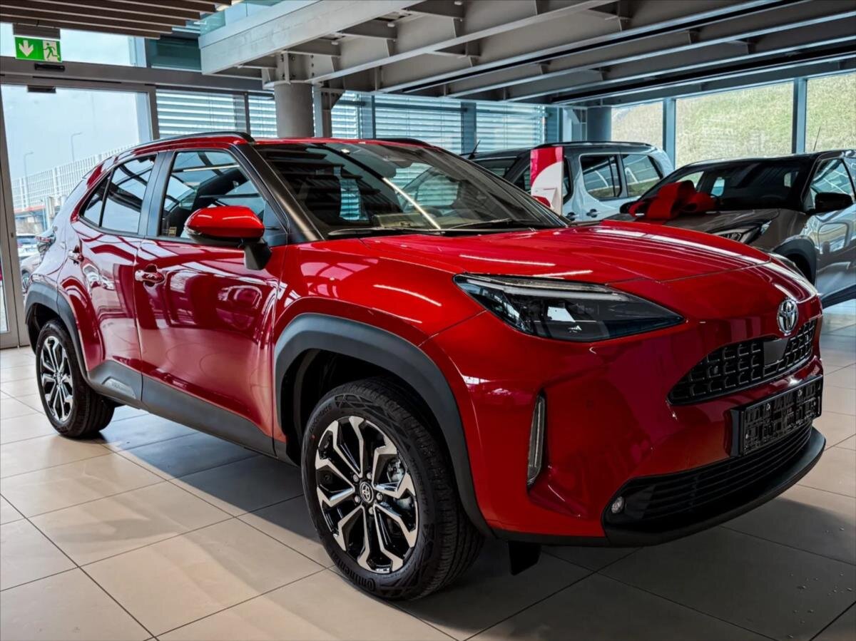 Toyota Yaris Cross SUV 1,5 l 85 kw