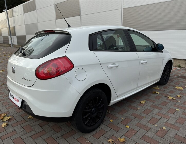 Fiat Bravo 8