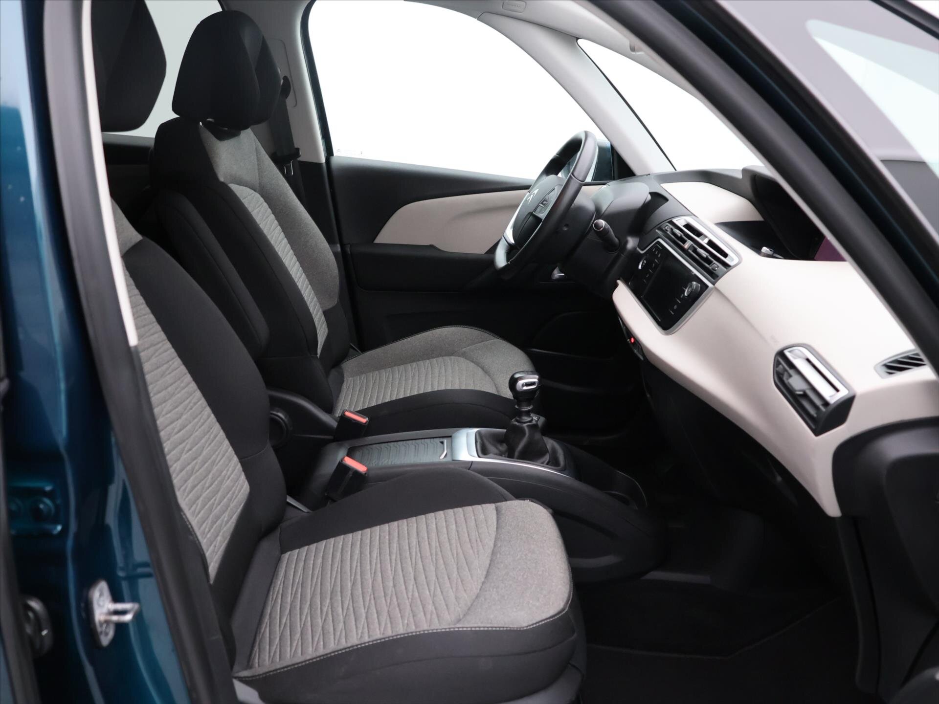 Citroën Grand C4 SpaceTourer MPV 1,2 l 96 kw