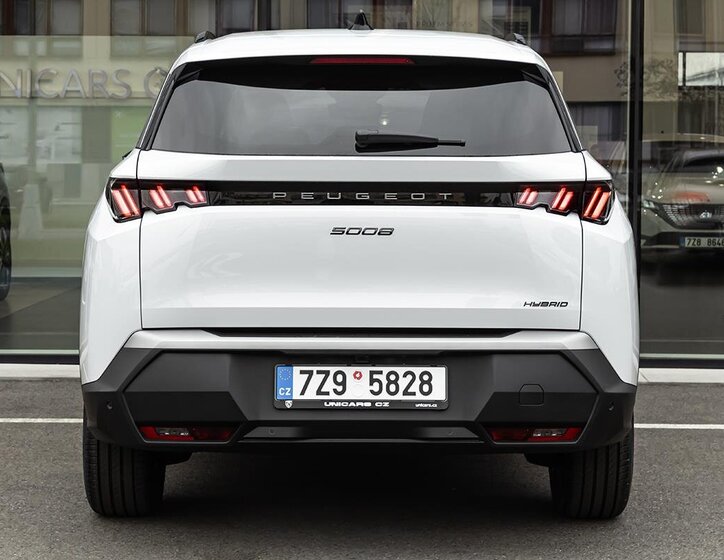 Peugeot 5008 6