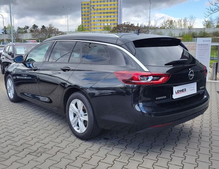 Opel Insignia Kombi 2,0 l 125 kw