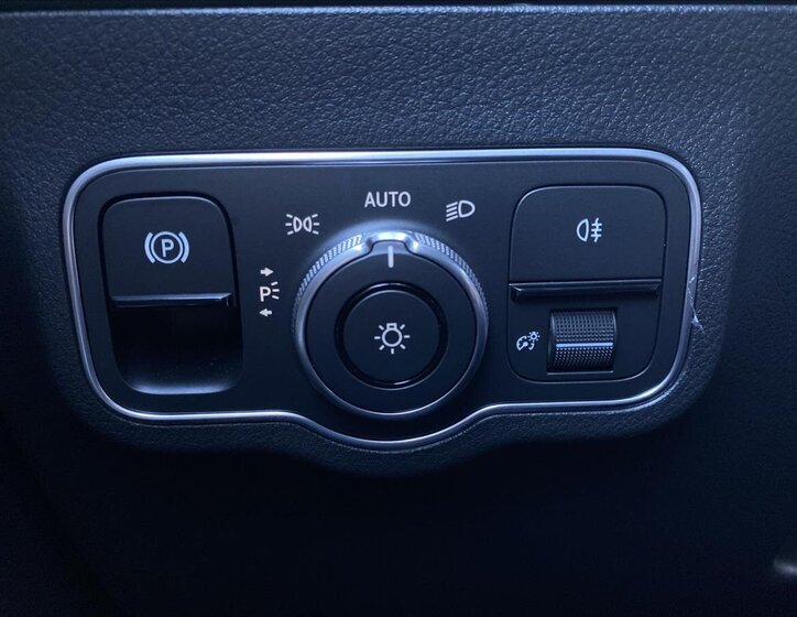 Mercedes-Benz EQA SUV / Terénní 0,0 140 kw