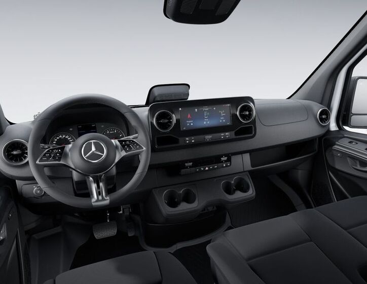 Mercedes-Benz Sprinter 4