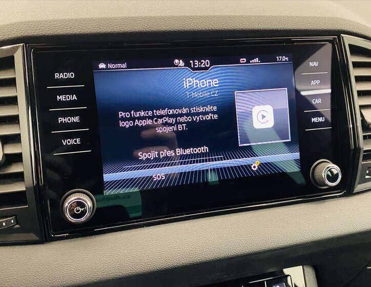 Škoda Karoq SUV / Terénní 1,5 l 110 kw