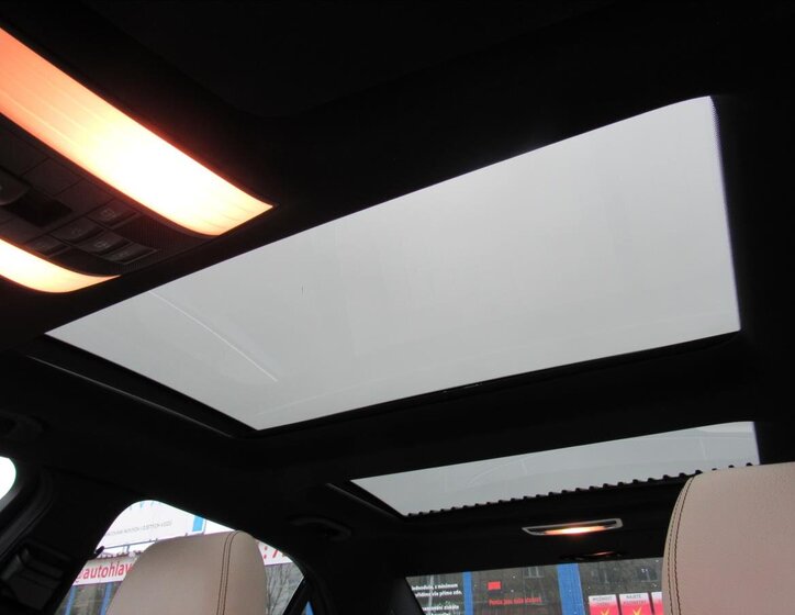 Mercedes-Benz Třídy E Sedan 3,0 l 190 kw