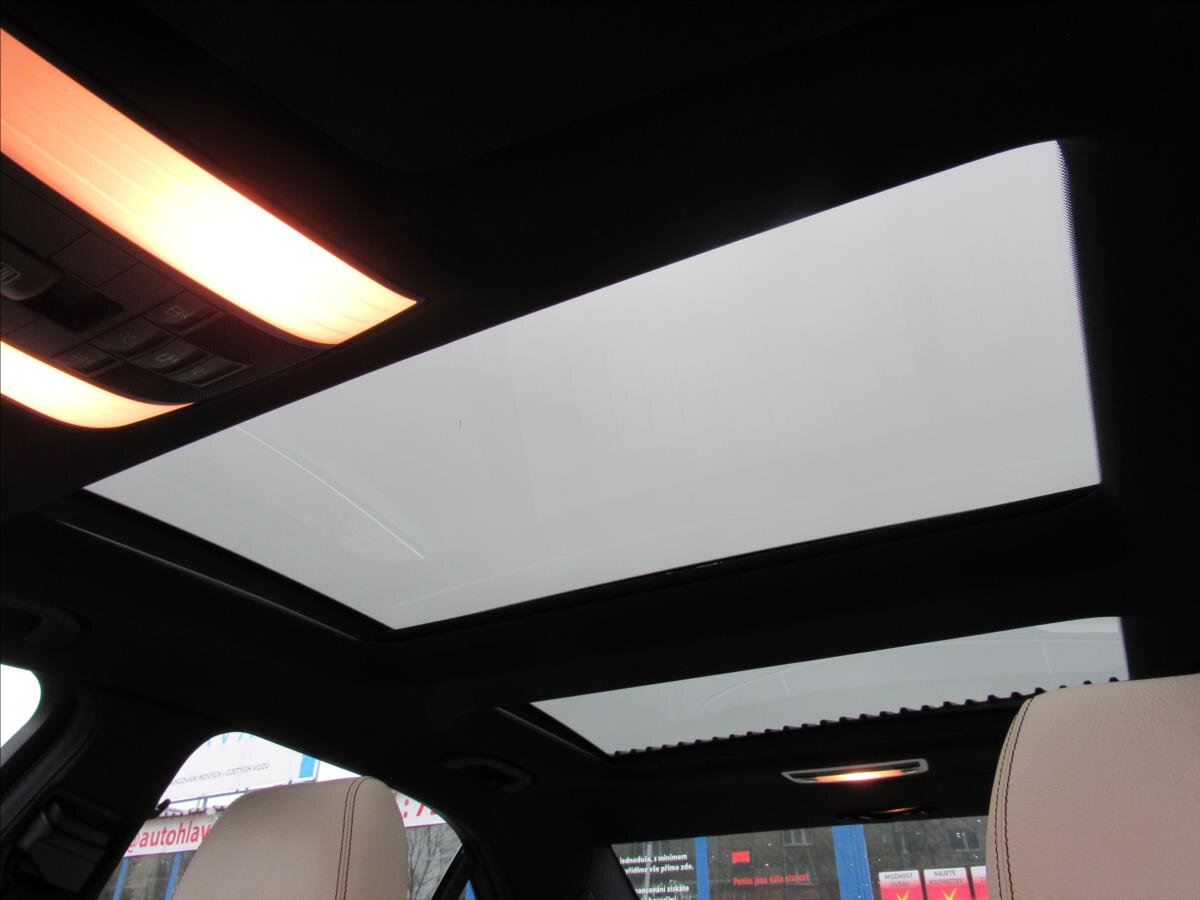 Mercedes-Benz Třídy E Sedan 3,0 l 190 kw