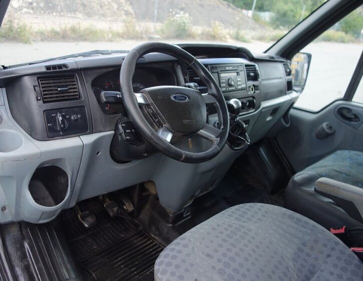 Ford Transit 10