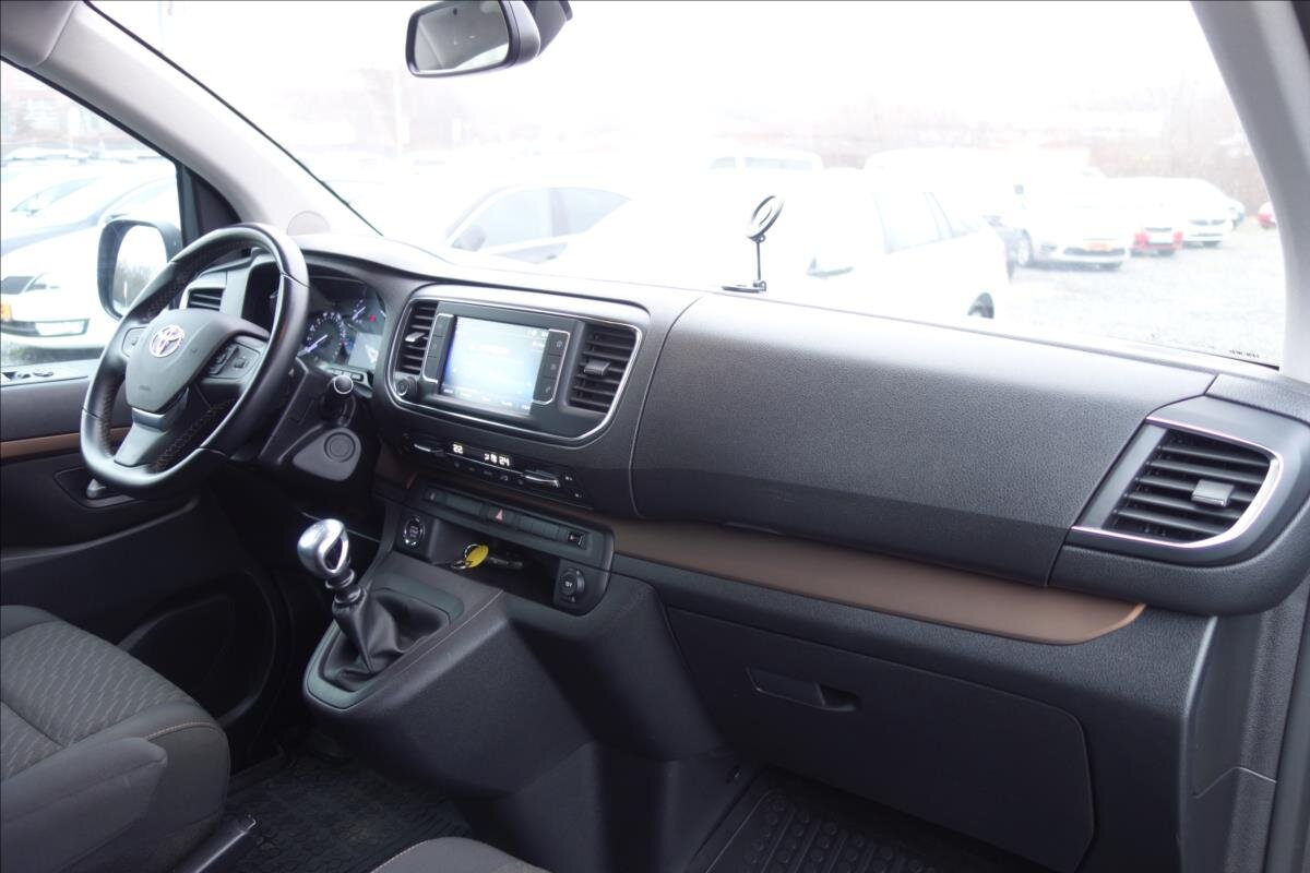 Toyota ProAce Verso MPV 2,0 l 110 kw