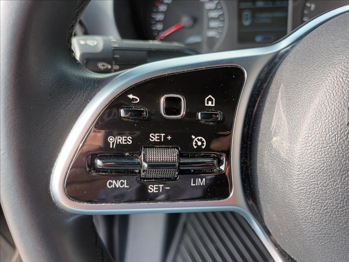 Mercedes-Benz Sprinter Ostatní 3,0 l 140 kw