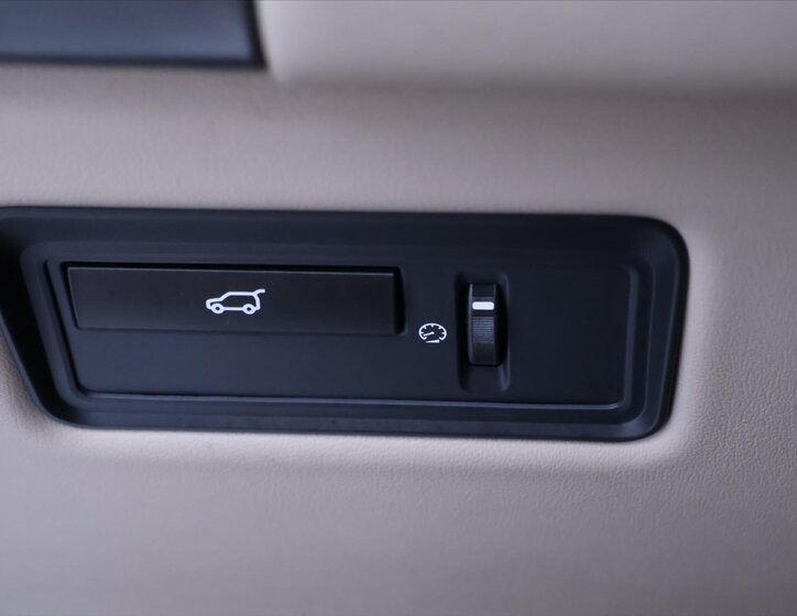 Land Rover Range Rover Sport SUV 3,0 l 215 kw