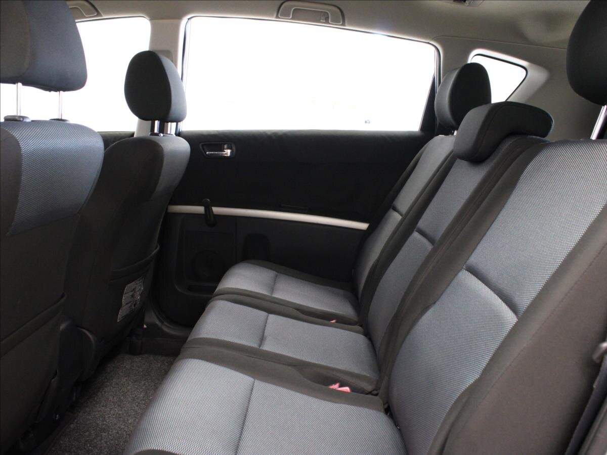 Toyota Corolla Verso Kombi 1,8 l 95 kw