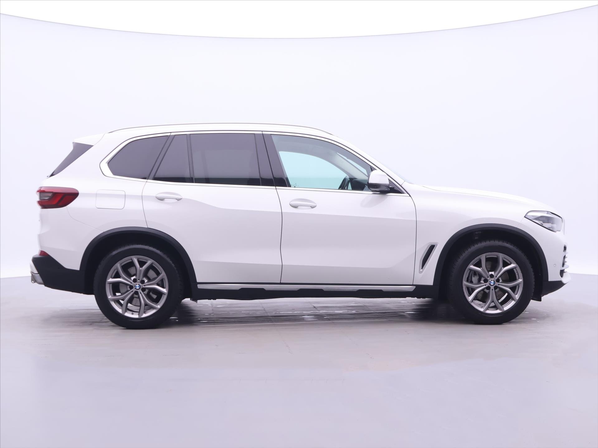 BMW X5 SUV / Terénní 3,0 l 210 kw