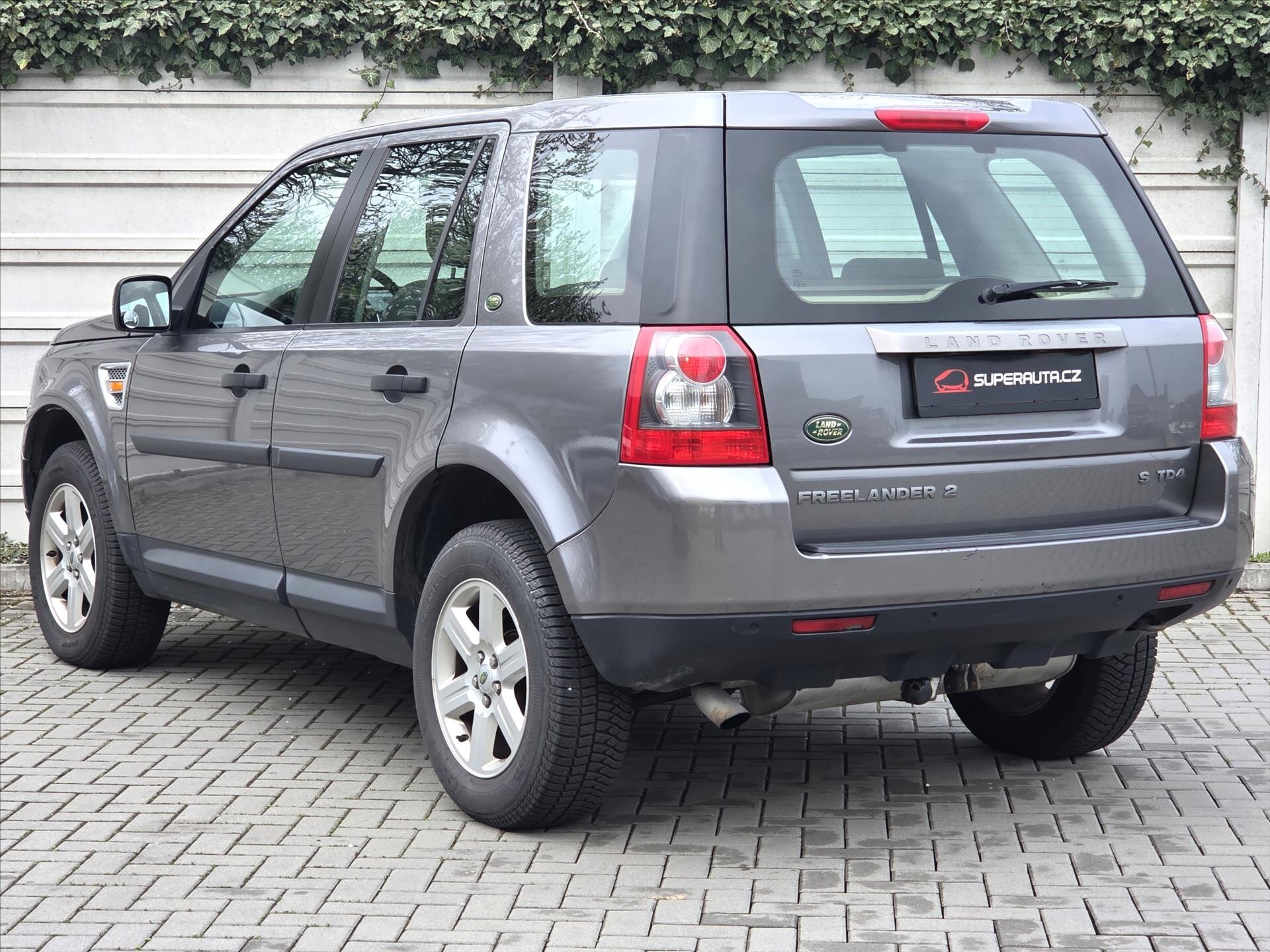Land Rover Freelander SUV / Terénní 2,2 l 118 kw