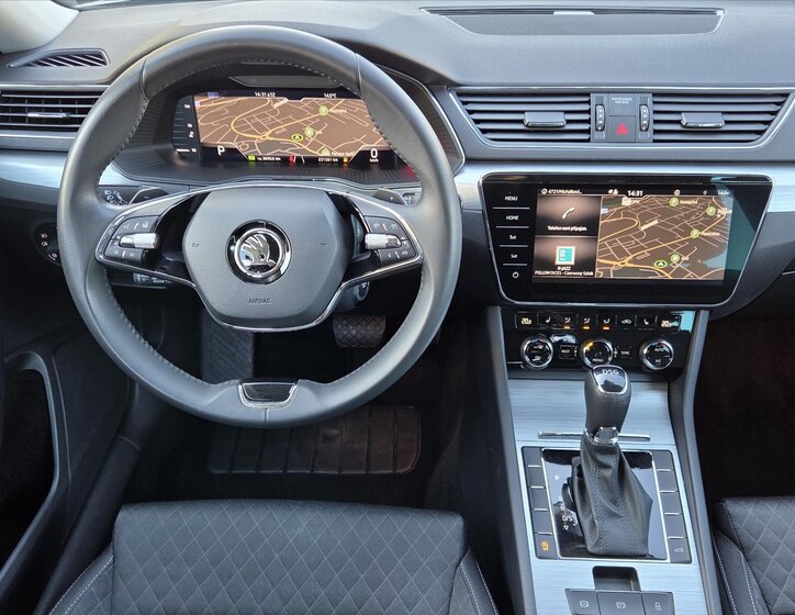 Škoda Superb Kombi 1,5 l 110 kw