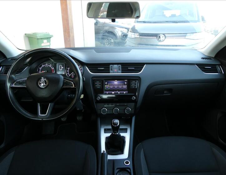 Škoda Octavia 22