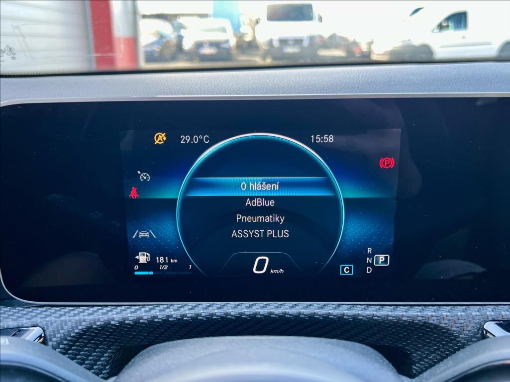 Mercedes-Benz CLA Kombi 1,5 l 85 kw