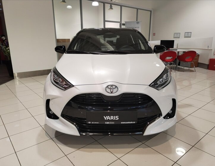 Toyota Yaris Hatchback 1,5 l 96 kw