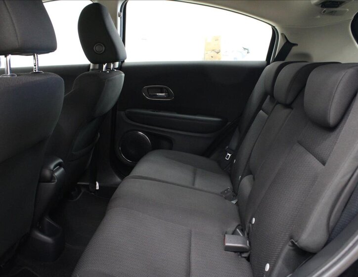 Honda HR-V SUV / Terénní 1,5 l 96 kw