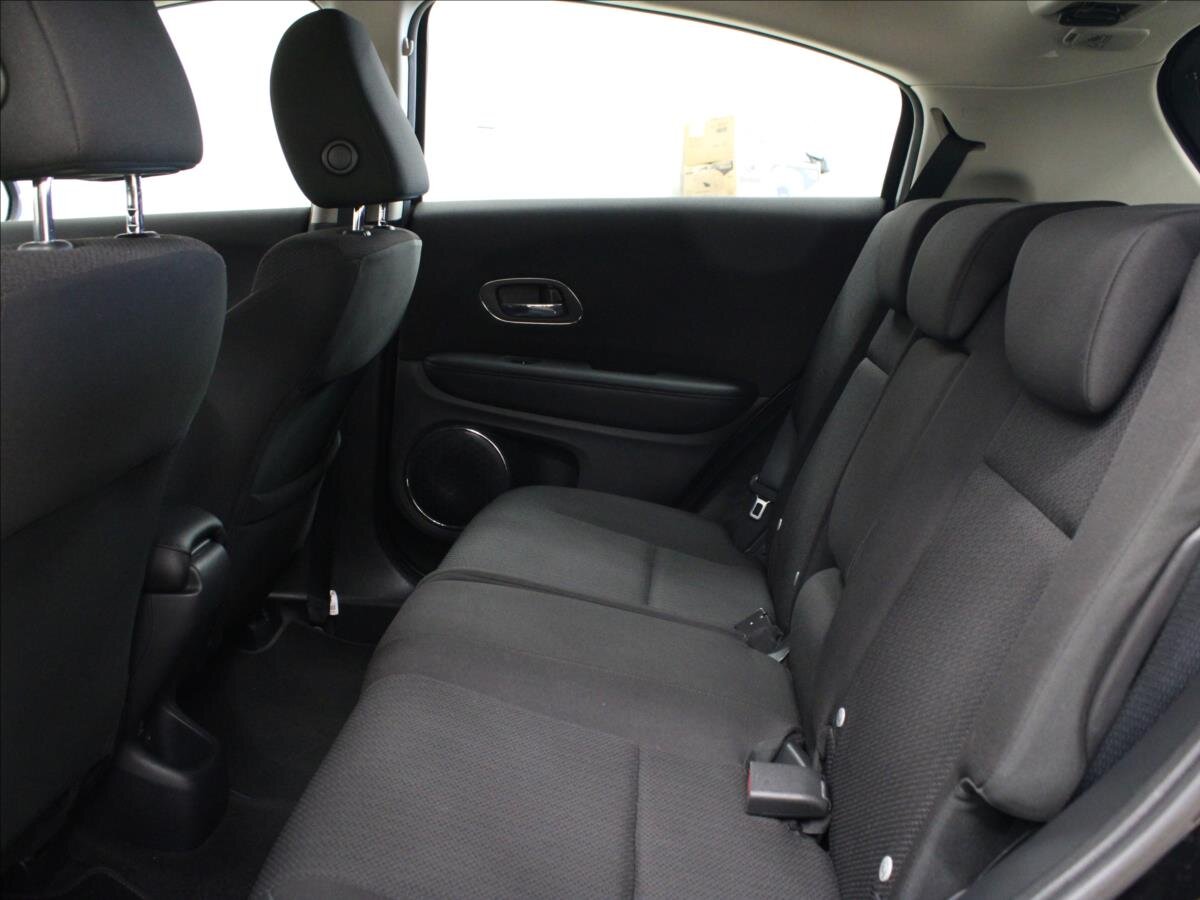 Honda HR-V SUV / Terénní 1,5 l 96 kw