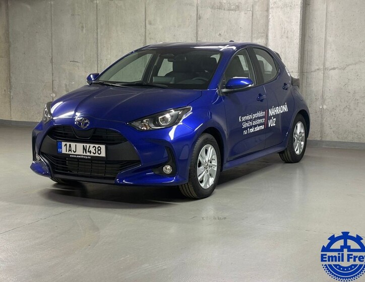 Toyota Yaris 1