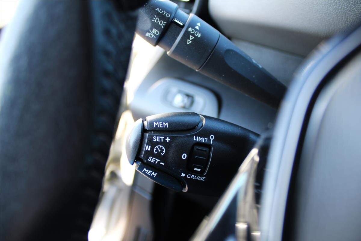 Peugeot Rifter Kombi 1,5 l 96 kw