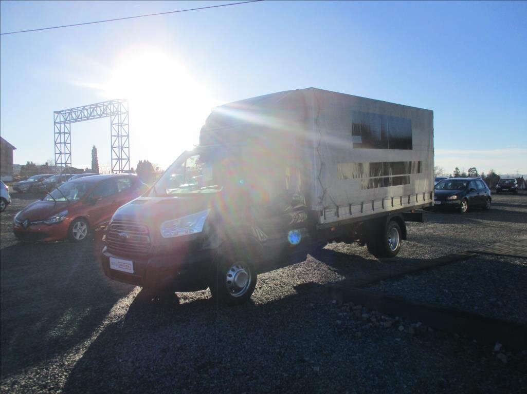 Ford Transit Valník 2,0 l 125 kw