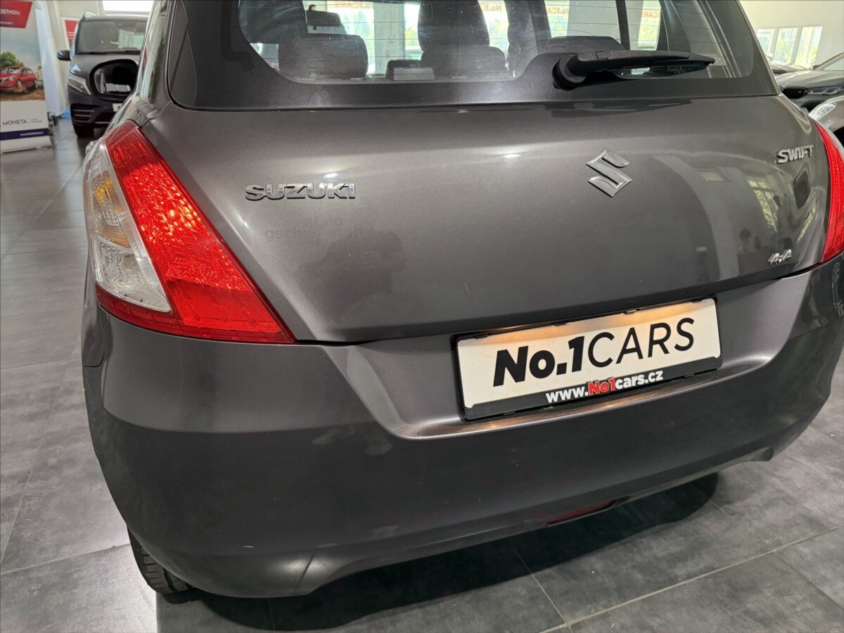 Suzuki Swift Hatchback 1,2 l 66 kw