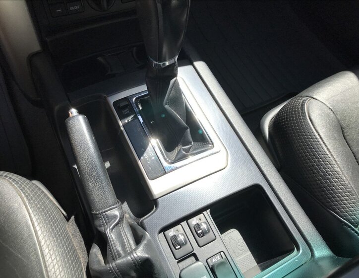 Toyota Land Cruiser Kombi 3,0 l 127 kw