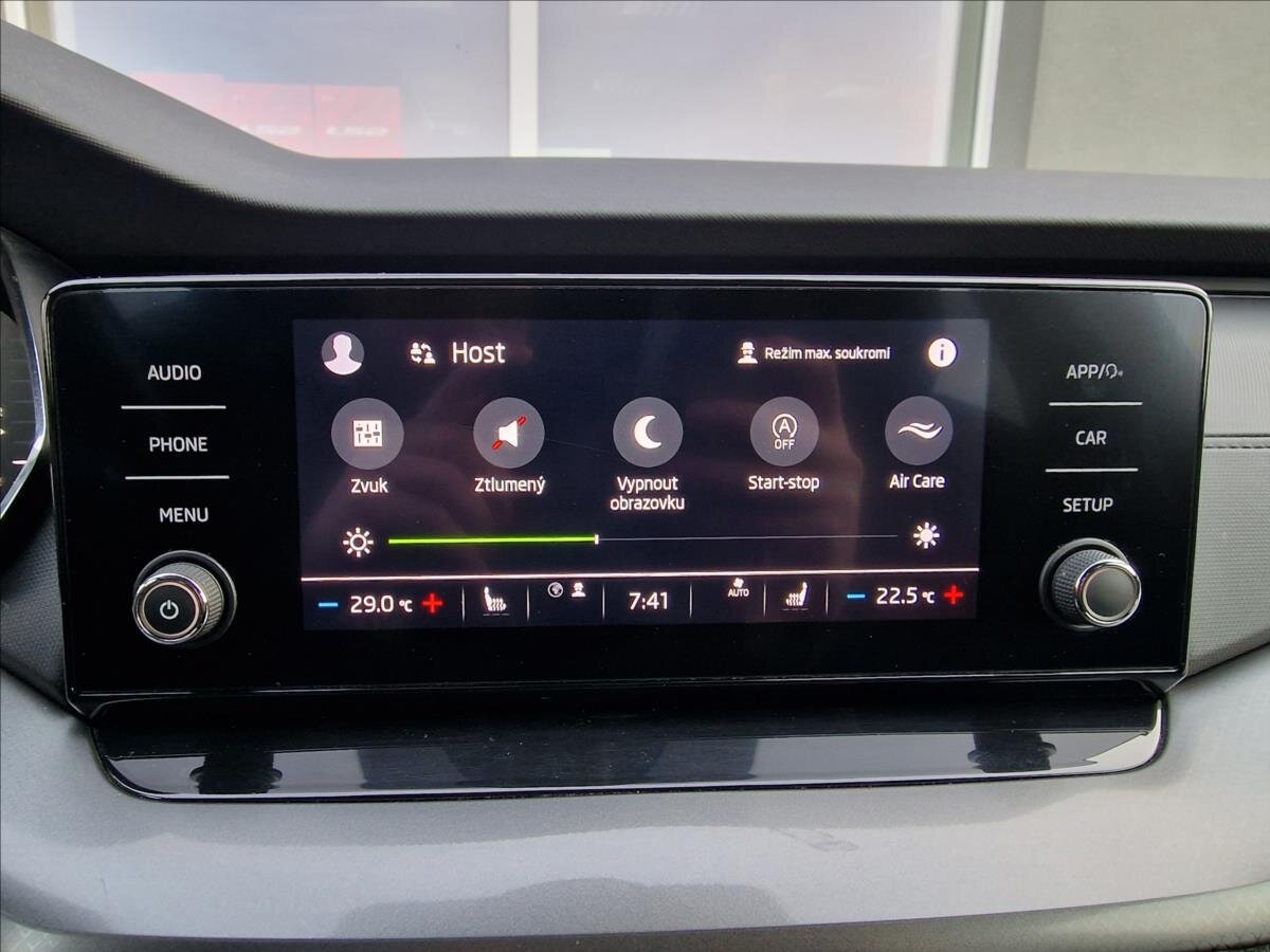 Škoda Octavia Kombi 2,0 l 85 kw