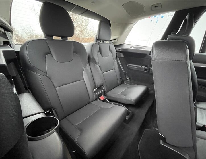 Volvo XC90 16