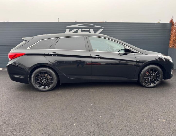 Hyundai i40 Kombi 1,6 l 99 kw