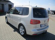 Volkswagen Touran Kombi 1,2 l 77 kw